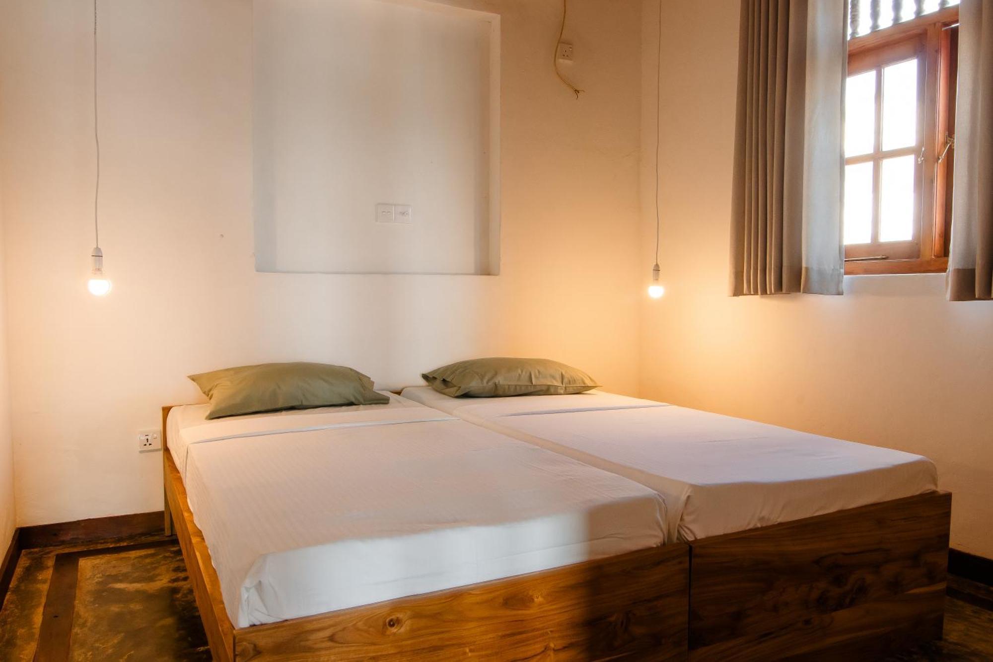 Hotel Amaroo Hikkaduwa Pokoj fotografie